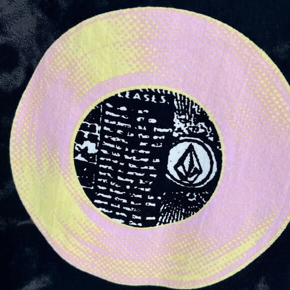 Volcom Entertainment Collection Button Down Shirt - bold DJ Record print - Picture 8 of 10